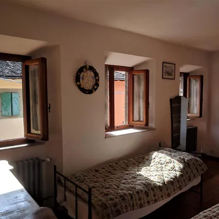 Casa In Centro Storico Apartment Fiumalbo